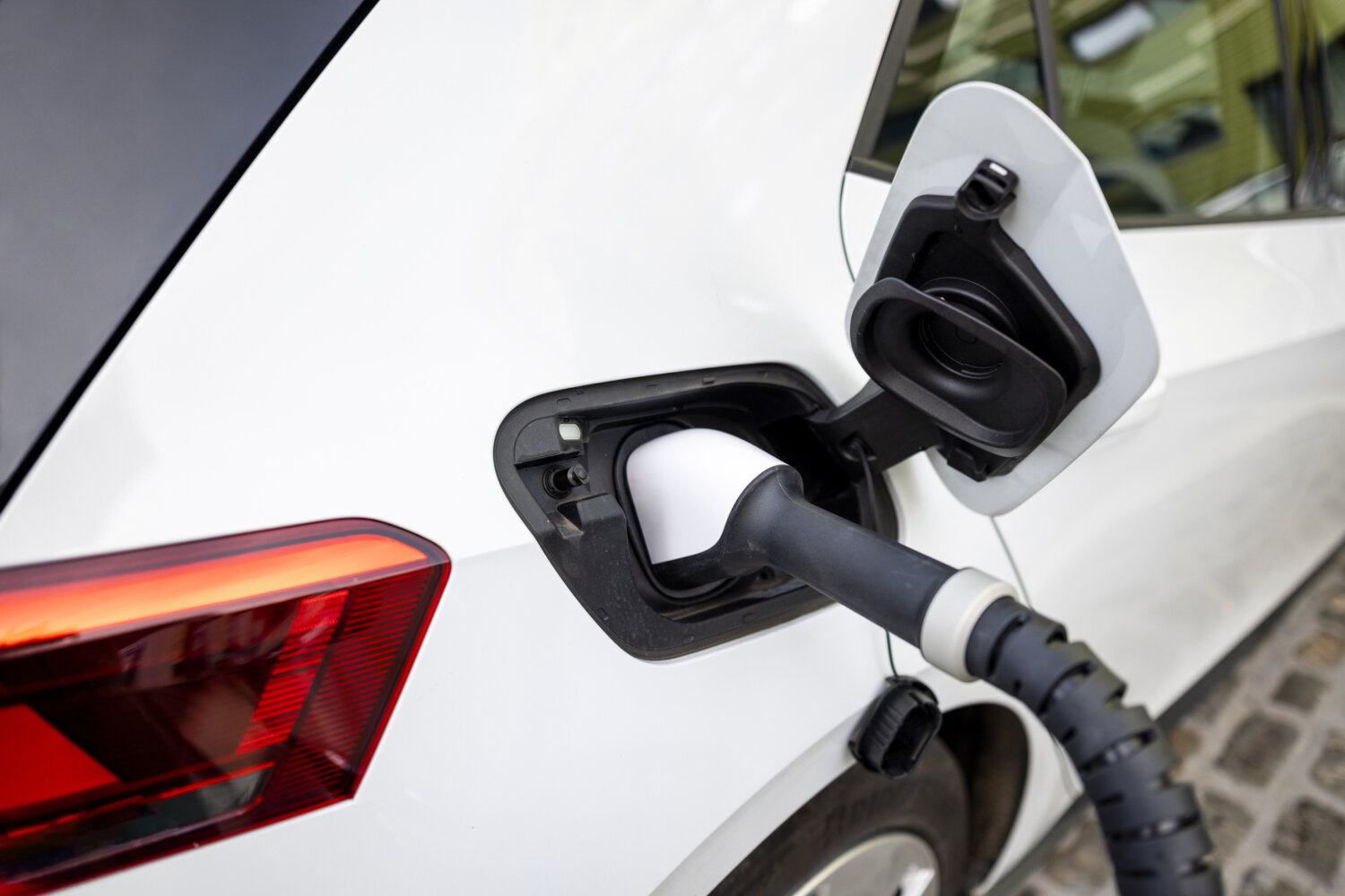 <strong>GSA Selects Akima and CBRE as Electric Vehicle Charging Partner</strong>“>
			</a>
										<a href=